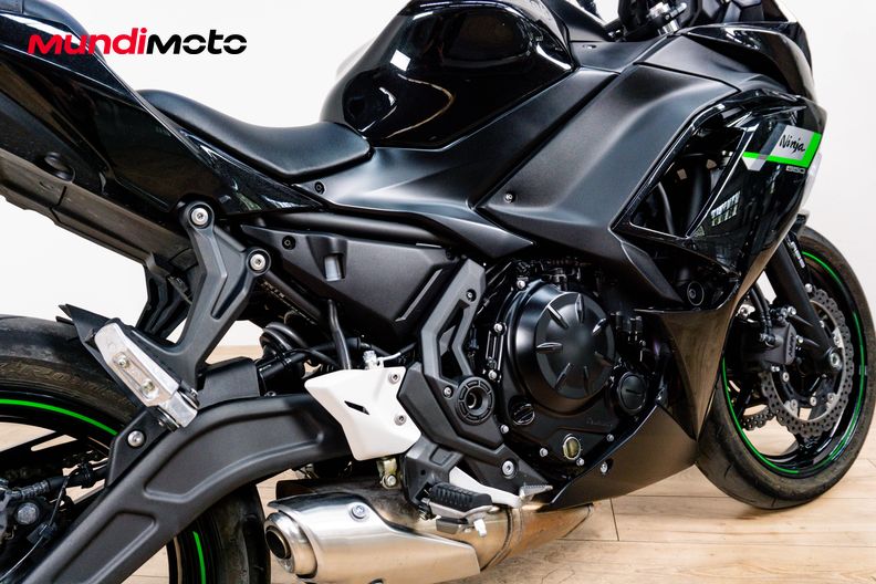 Motorbike image 3