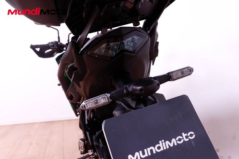 Motorbike image 9