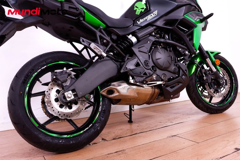 Motorbike image 3