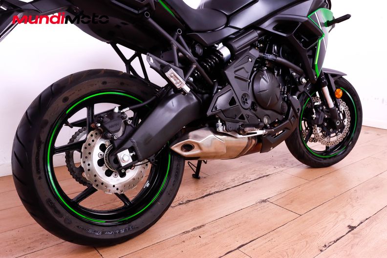 Motorbike image 3