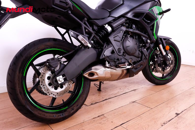 Motorbike image 3