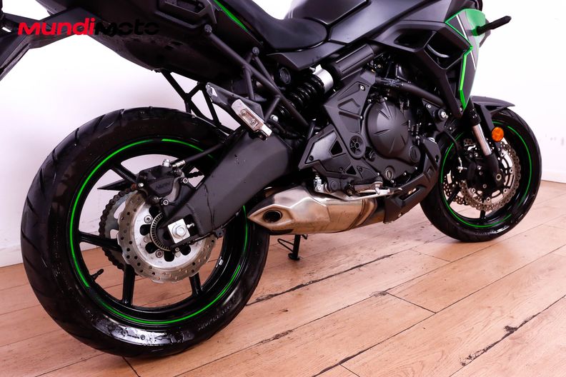 Motorbike image 3