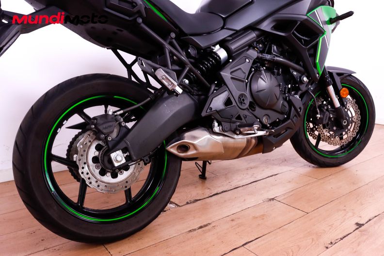 Motorbike image 3