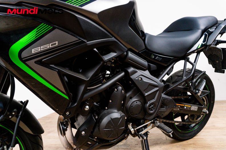 Motorbike image 9
