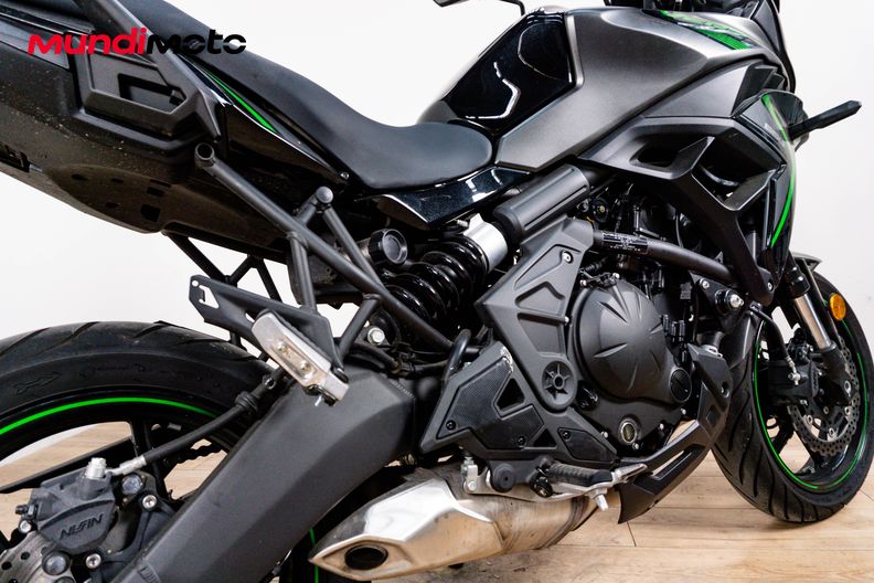 Motorbike image 3