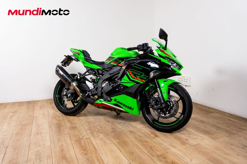 Annuncio Moto Kawasaki Ninja ZX|4 RR Performance 40th Anniversary