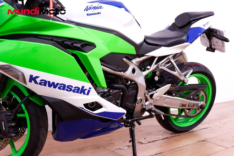 Motorbike image 8