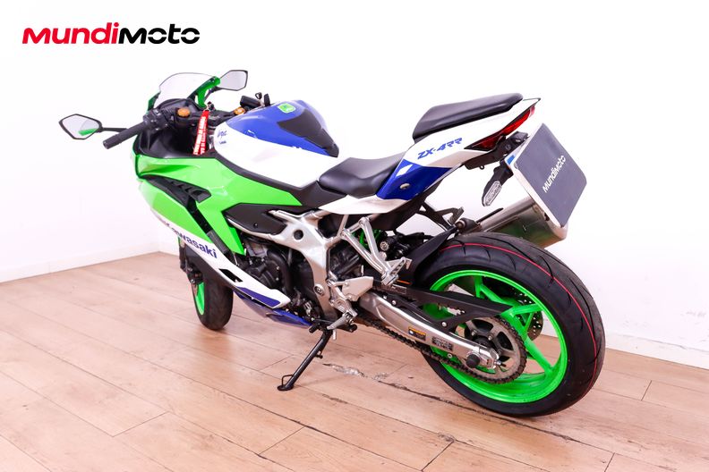 Motorbike image 6