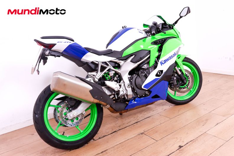 Motorbike image 2
