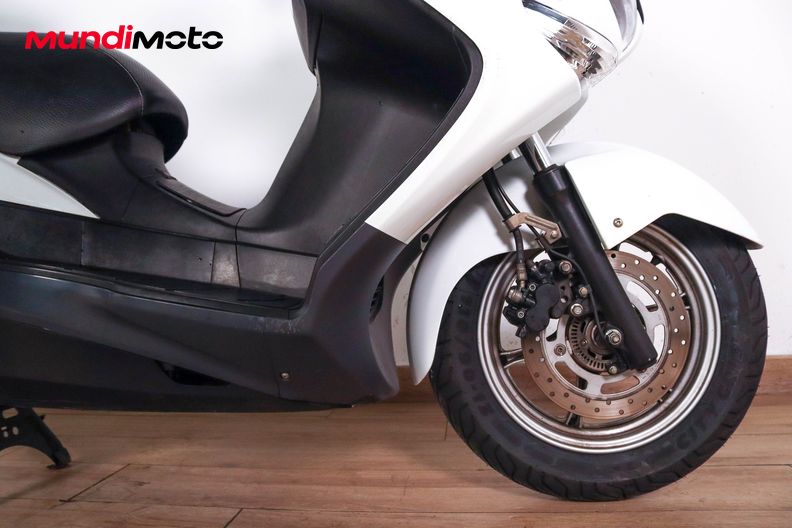 Motorbike image 12