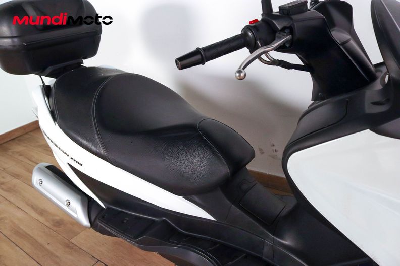 Motorbike image 13