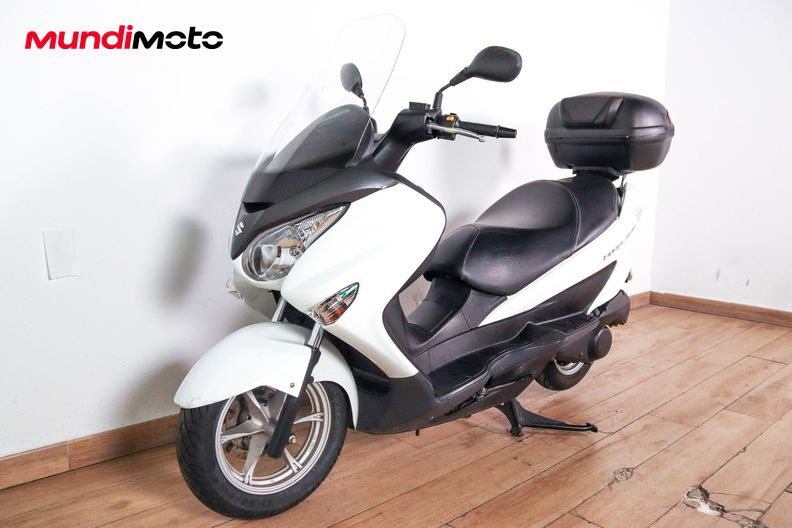 Motorbike image 7