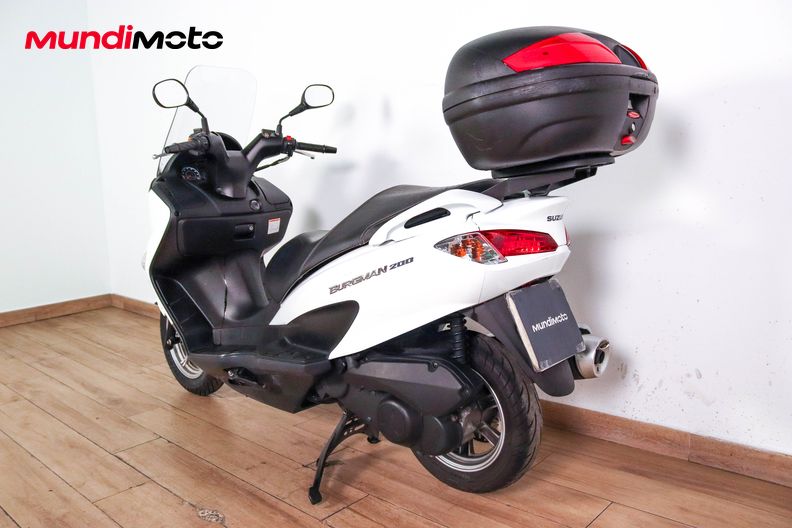 Motorbike image 6