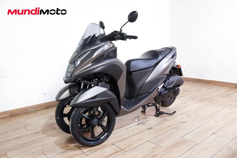 Motorbike image 7