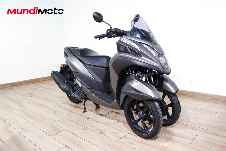 Motorbike image 1