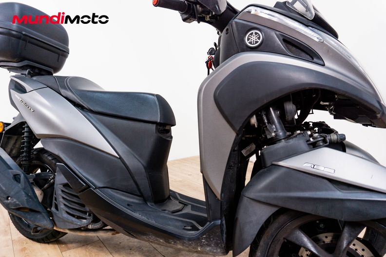 Motorbike image 4