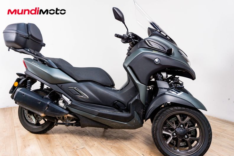Motorbike image 1