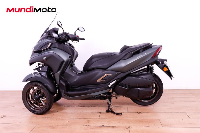 Motorbike image 5