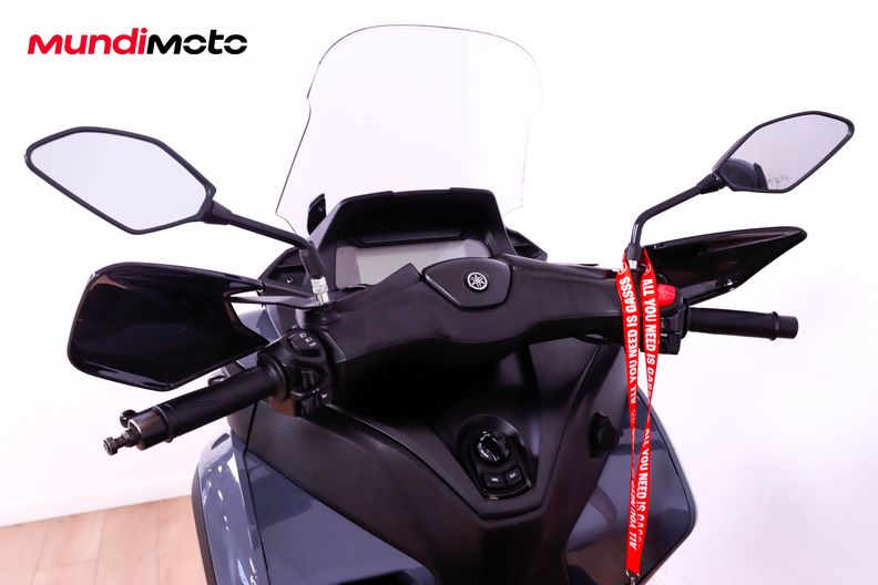 Motorbike image 10