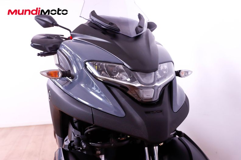Motorbike image 4