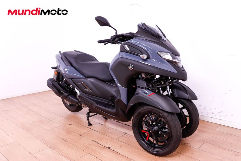 Motorbike image 1