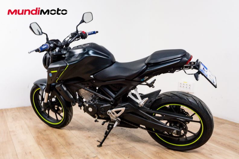 Motorbike image 7
