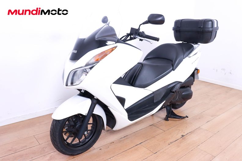 Motorbike image 7