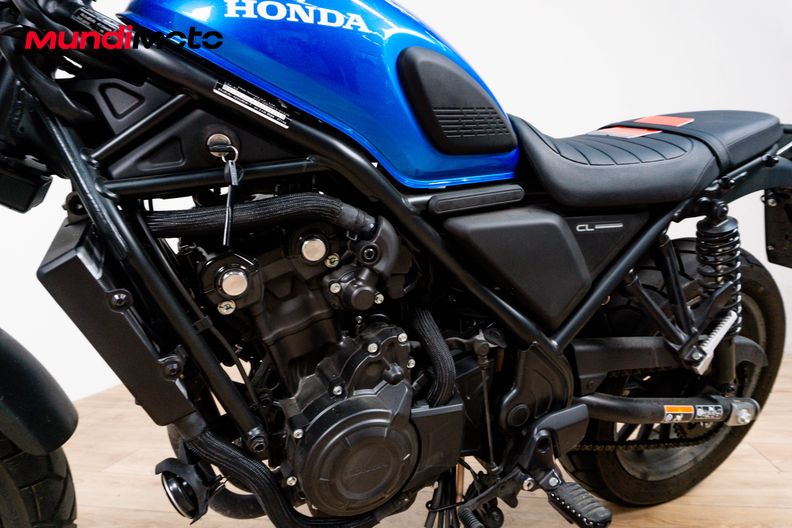 Motorbike image 9