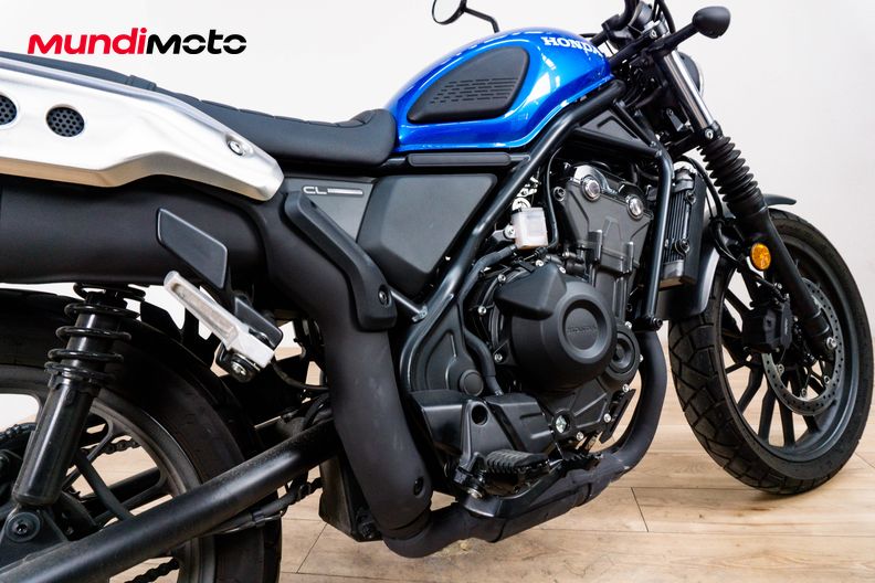 Motorbike image 3