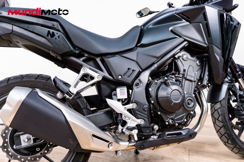 Motorbike image 3