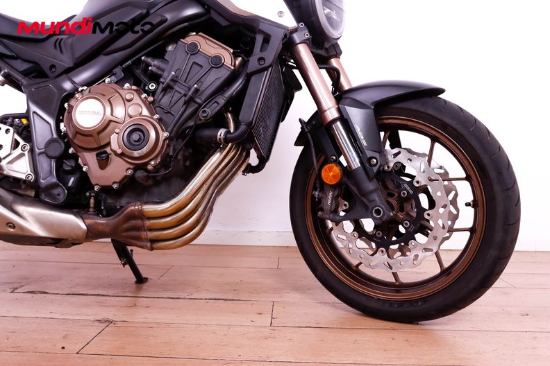 Motorbike image 12