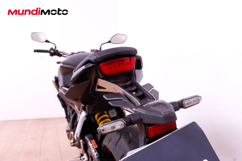 Motorbike image 9
