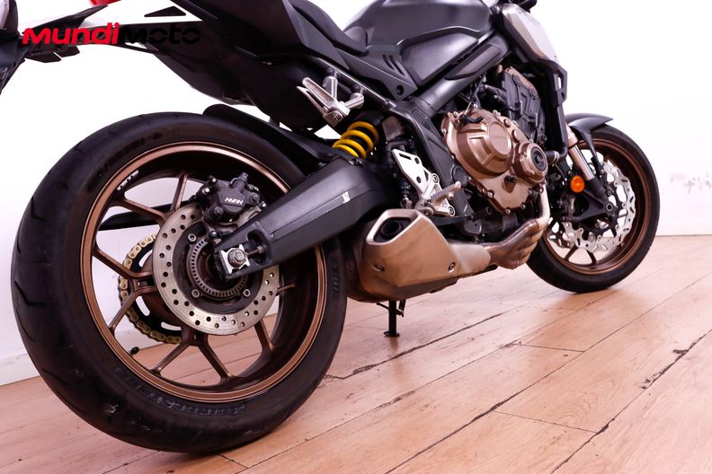 Motorbike image 3