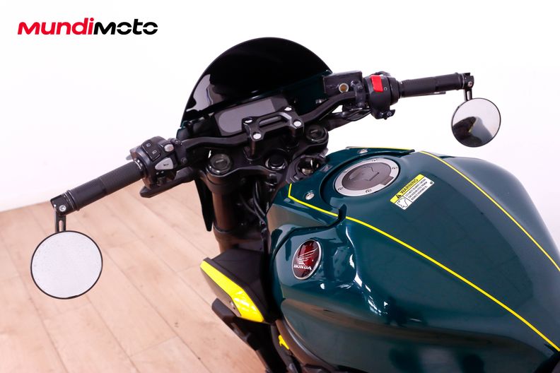 Motorbike image 10