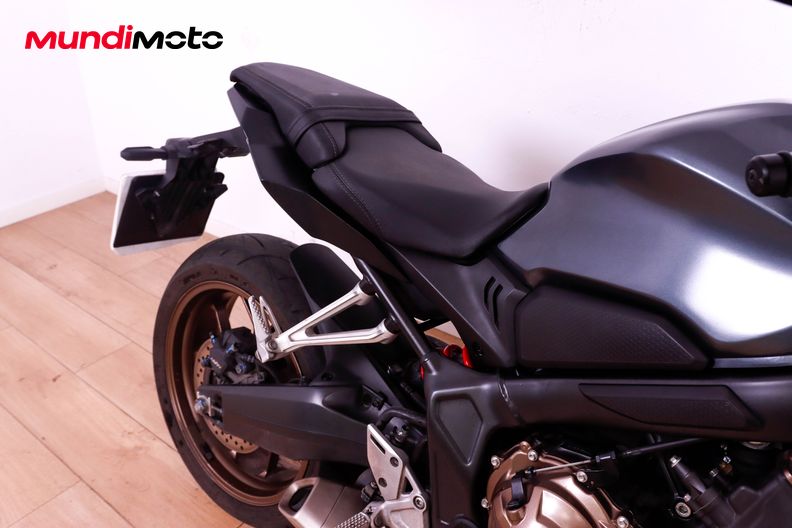 Motorbike image 13