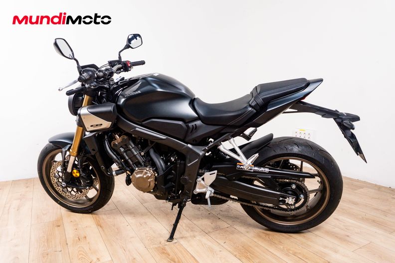 Motorbike image 7