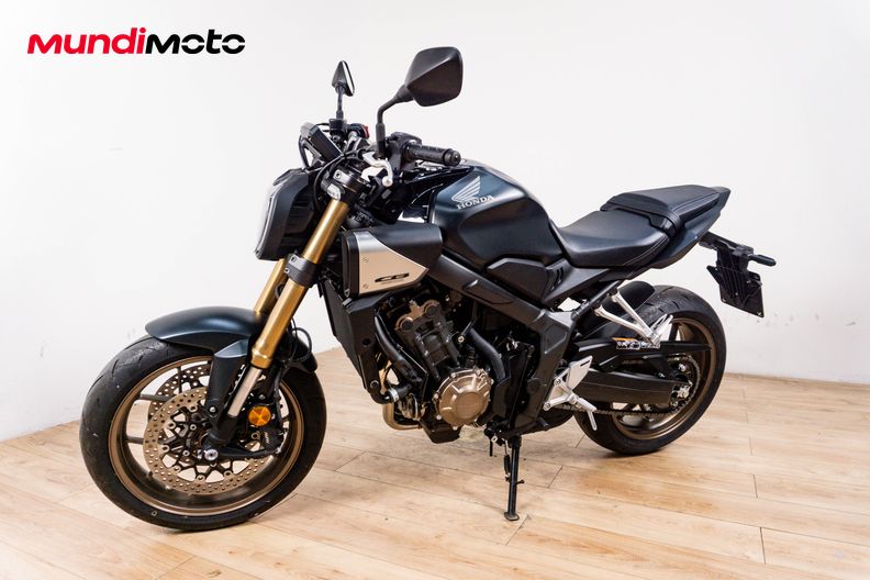Motorbike image 6