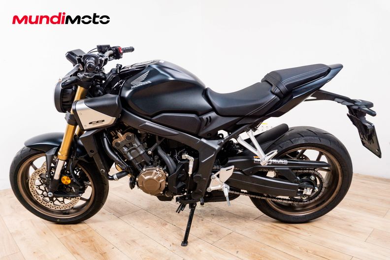 Motorbike image 5