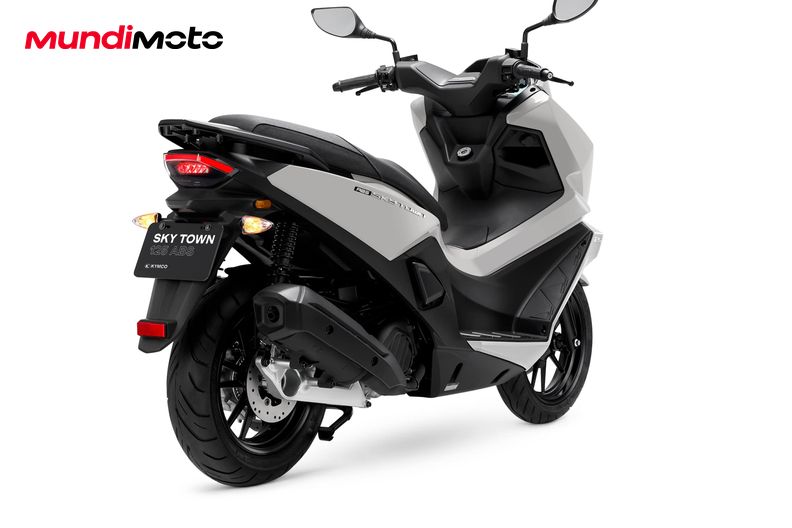 Motorbike image 3