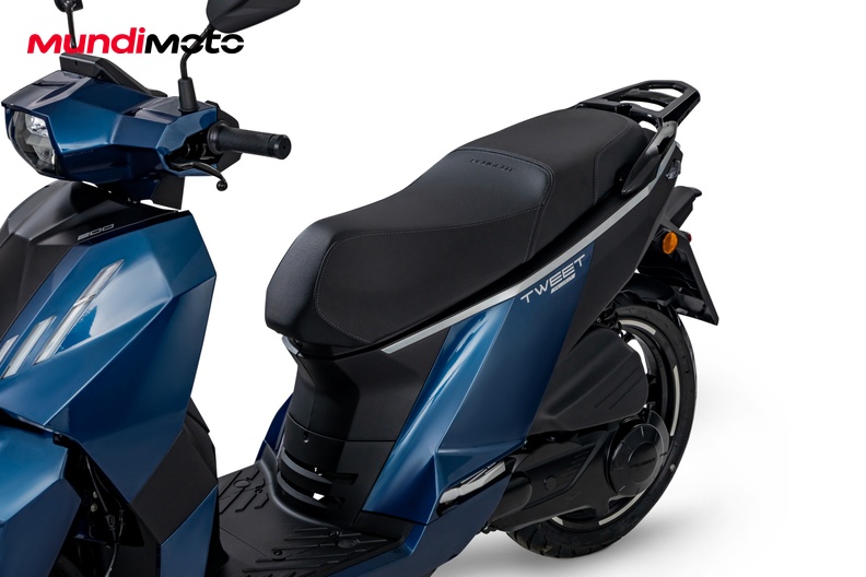 Motorbike image 3