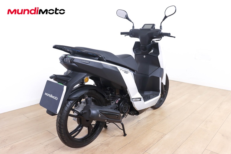 Motorbike image 2