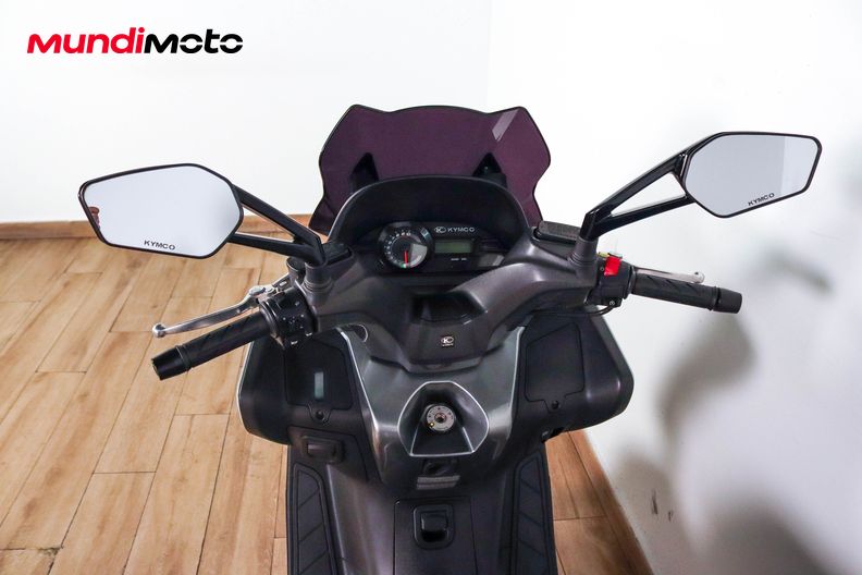 Motorbike image 10
