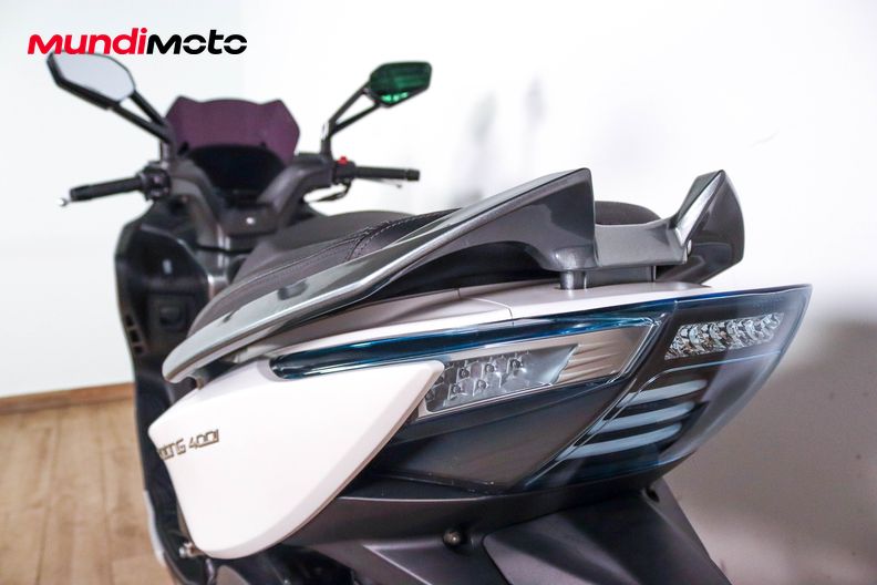 Motorbike image 9