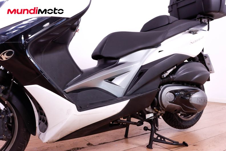 Motorbike image 8