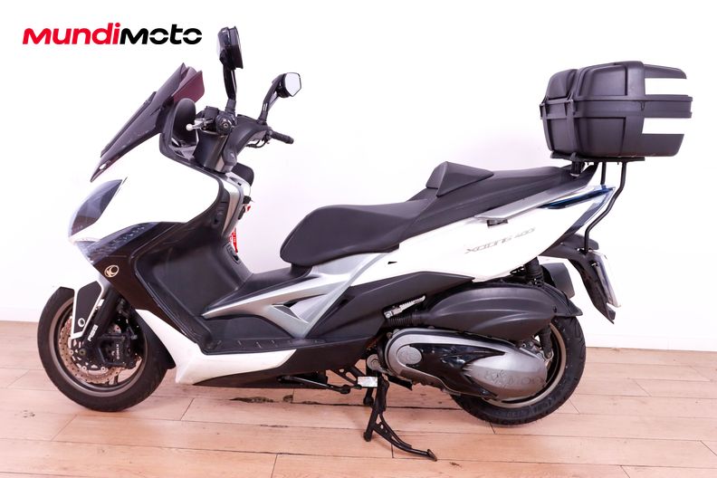 Motorbike image 5