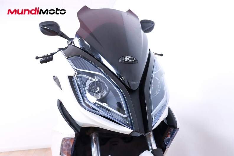 Motorbike image 4