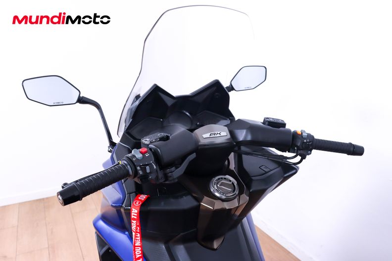 Motorbike image 10
