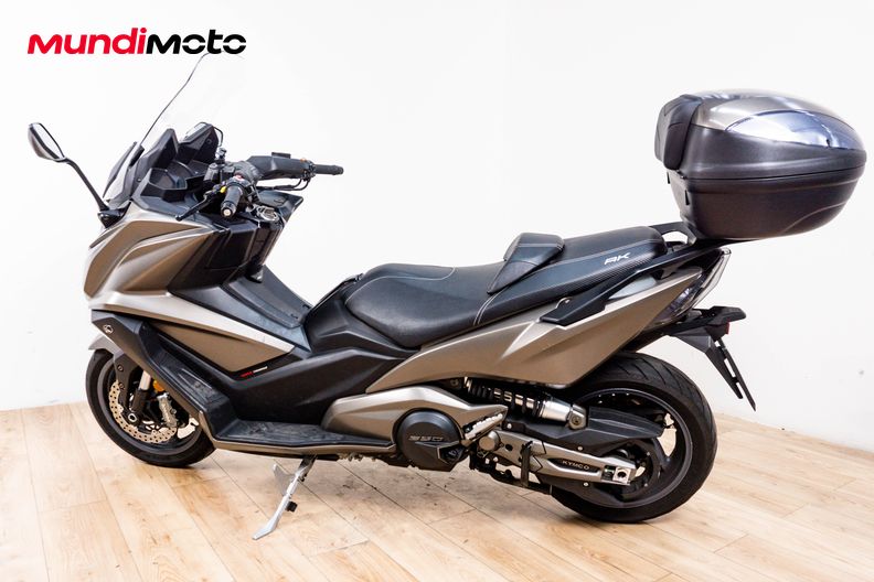 Motorbike image 7