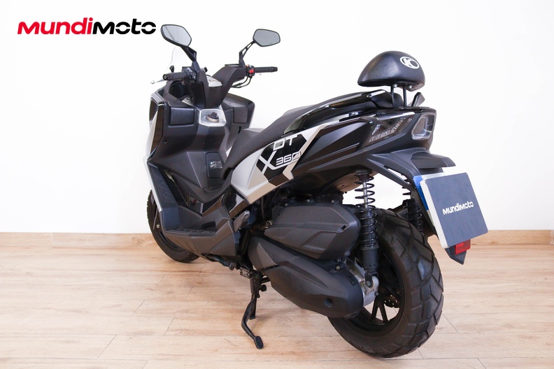 Motorbike image 7