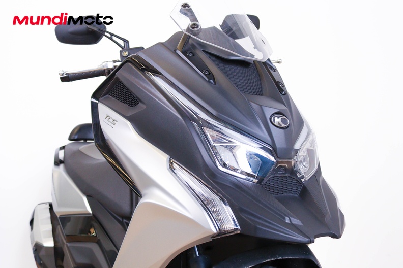 Motorbike image 4